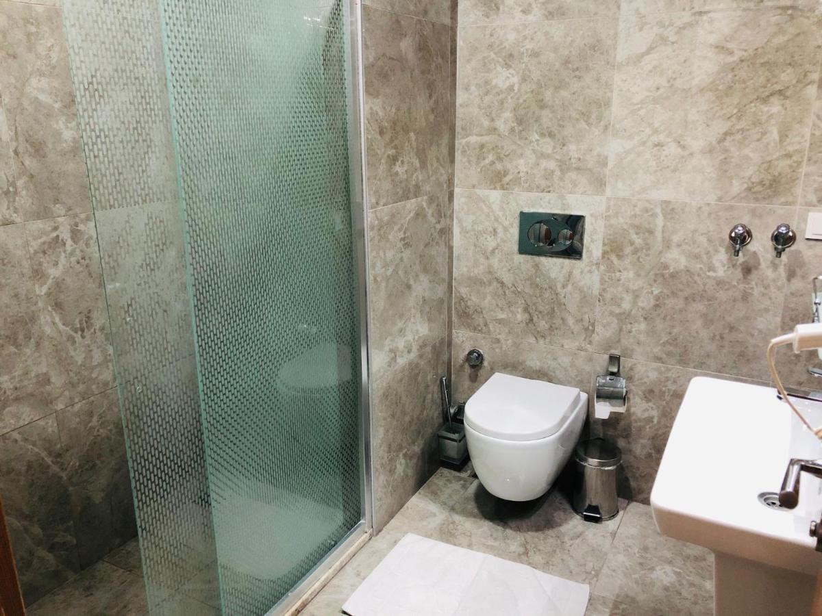 Arti̇M Apart Hotel Fethiye Exterior photo