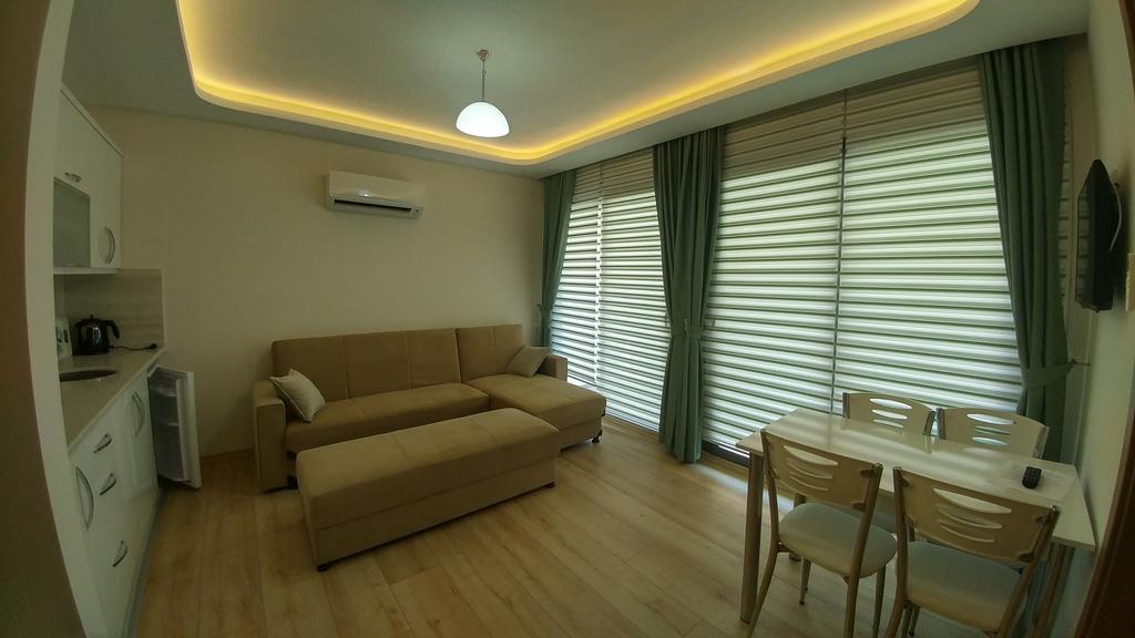 Arti̇M Apart Hotel Fethiye Exterior photo